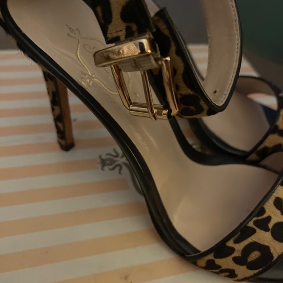 Leopard heels Size8 - Picture 2 of 3